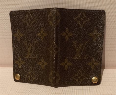 pasjeshouder louis vuitton prijs|Louis Vuitton card holder.